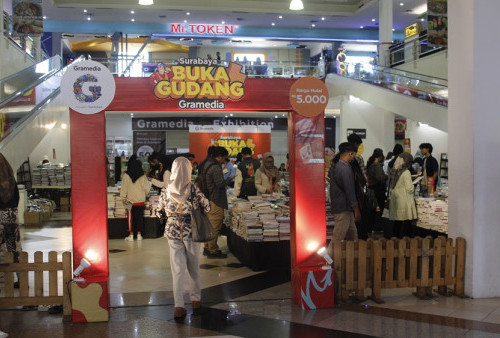 Harga Mulai Rp 5 Ribu! Gramedia Cuci Gudang di Maspion Square Surabaya