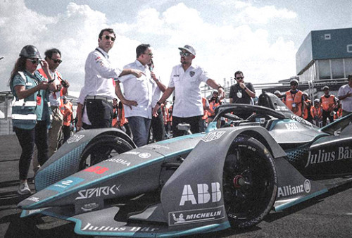 Anies Baswedan Tinjau Langsung Sirkuit Jakarta E-Prix, Pastikan Ajang Formula E seri 9 Berjalan dengan Baik