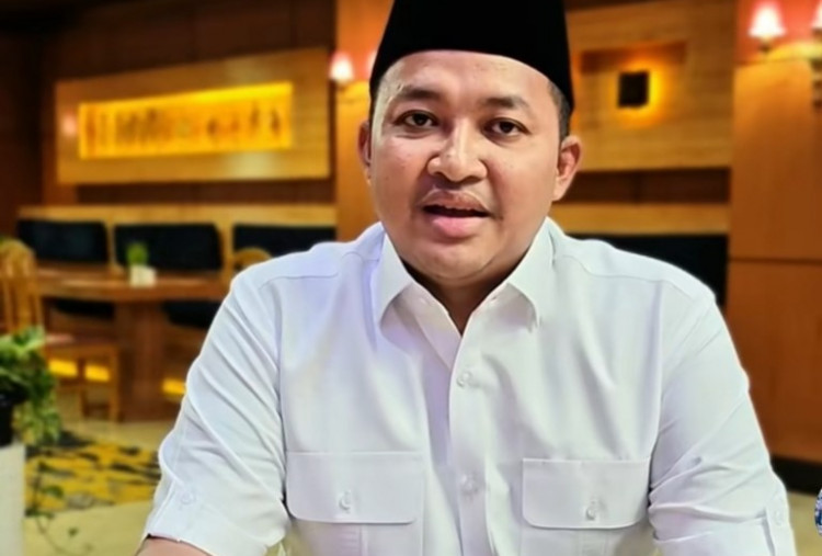 Bupati Pasuruan Buka Suara soal Guru yang Viral karena Jarak Tempuh Mengajar 57 Km