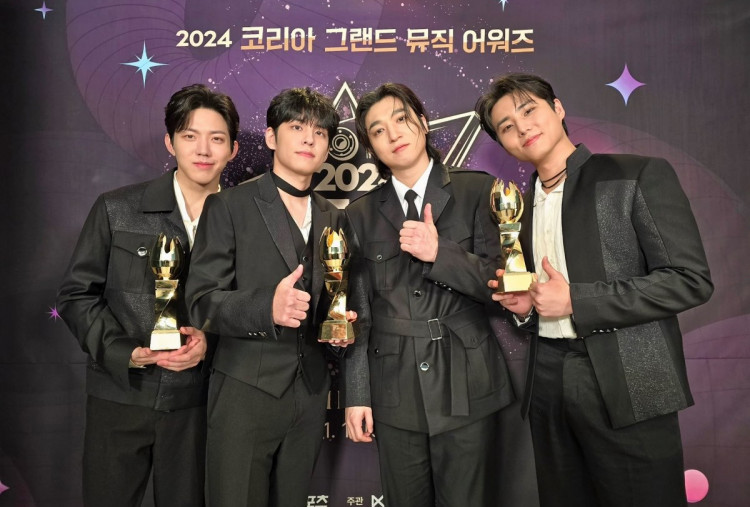 Daebak! DAY6 Raih Daesang Perdana di Korea Grand Music Awards 2024