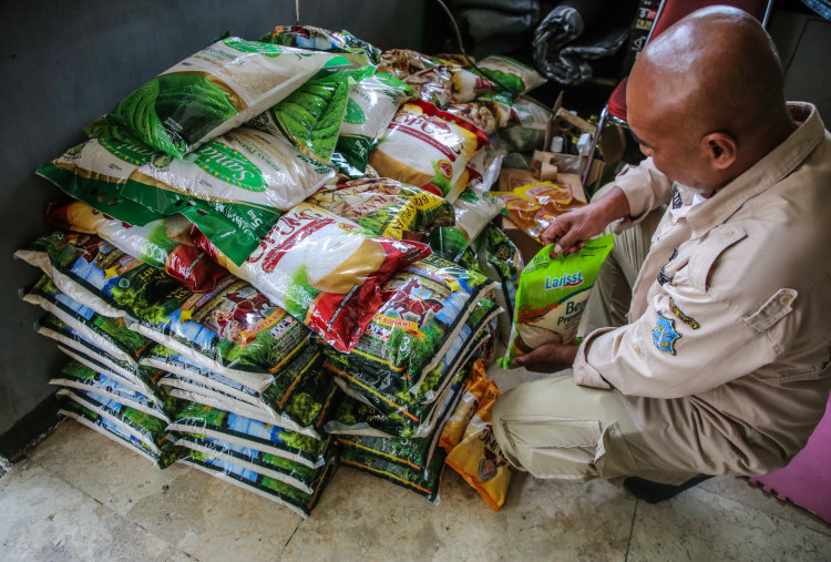 Pelantikan Wali Kota Surabaya Dapat Kiriman Paket Bantuan Sosial, Bakal Disalurkan ke Panti Asuhan