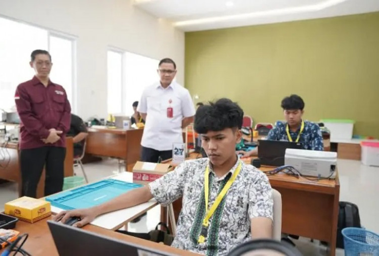 1.806 Siswa Jatim Ikuti LKS Dikmen 2026 di 52 Bidang Kompetensi