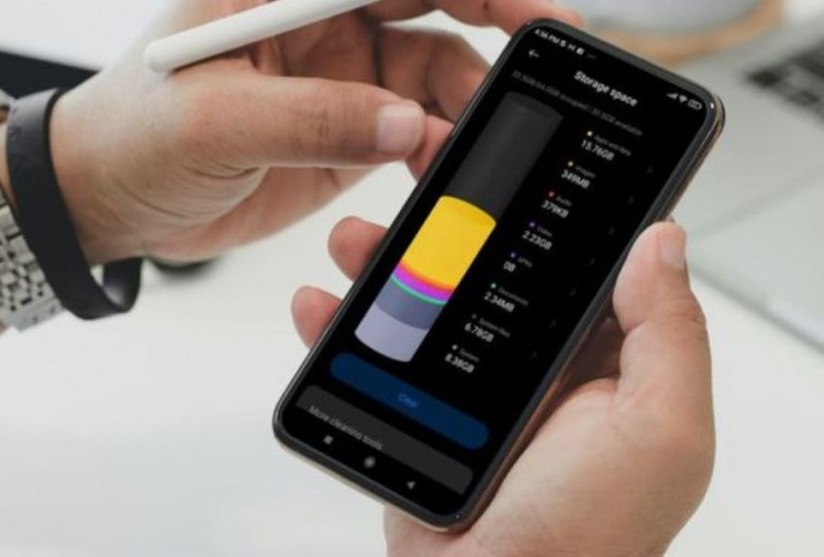 5 Cara Membersihkan Memori HP Tanpa Hapus Foto Penting