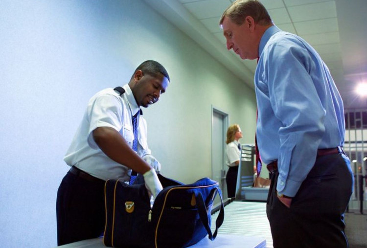 Daftar Barang Bawaan Haji 2026 yang Dilarang Masuk Kabin Pesawat dan Aturan Terbaru Berat Koper Bagasi