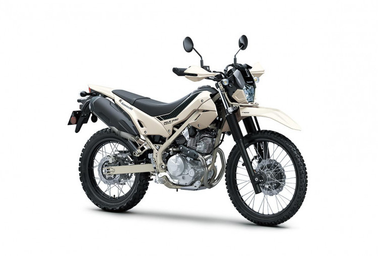 Kawasaki KLX230 SHERPA Meluncur di Jakarta Fair 2025, Ini Keunggulannya!