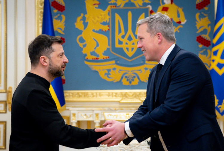 Zelensky Terima Rencana Akhiri Perang, Setuju untuk Serahkan Donbas ke Rusia 