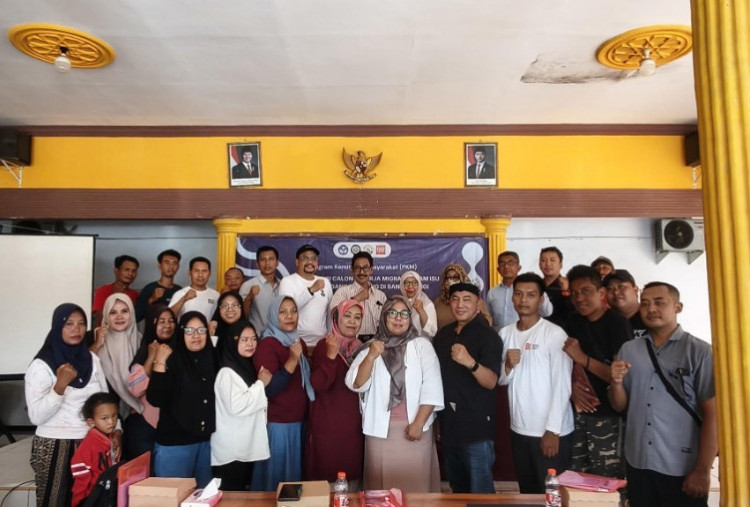 Pusat Kajian Global Migrasi Unair Edukasi Calon Pekerja Migran di Banyuwangi, Cegah Perdagangan Orang