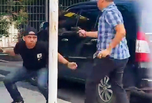 Oknum Polisi Berpangkat Aiptu Tembak Debt Collector Saat Mobilnya Ingin Ditarik Karena Nunggak Cicilan di Palembang, Begini Respons Polda Sumsel