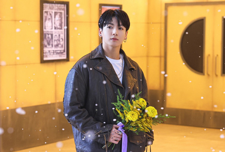5 Cover Musisi Western yang Dibawakan Jungkook BTS, Ada Lagu Charlie Puth hingga Oasis
