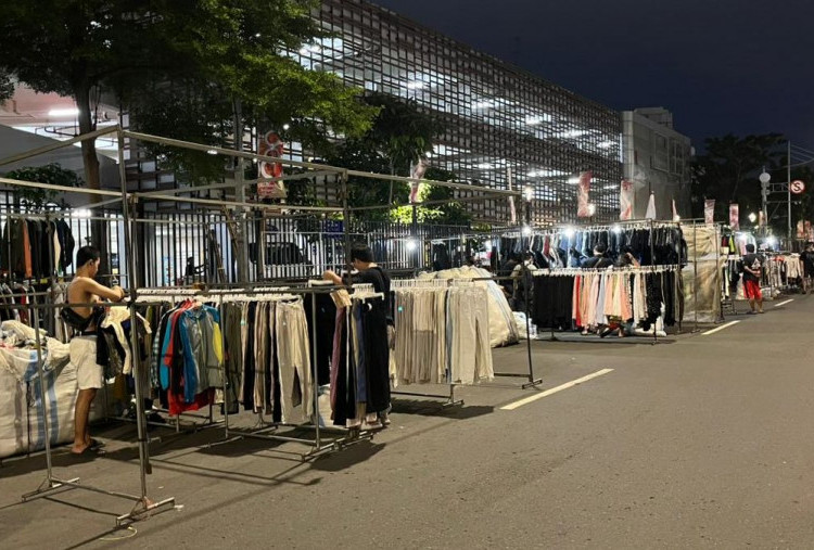 Potret Limbah Thrifting Tembus 68,4 Ton per Hari, Pengamat: Arus Belanja Bergeser