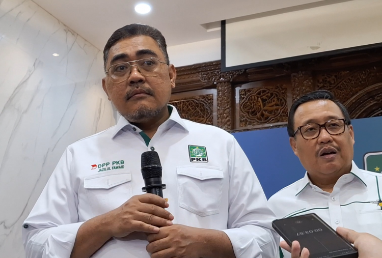 PKB Heran, Gak Ada Angin Gak Ada Hujan Kok Jokowi Bicara Prabowo-Gibran Dua Periode!