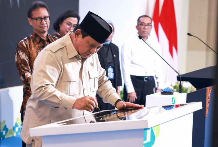 Prabowo Batalkan Kunjungan ke China, Fokus Pantau Situasi Dalam Negeri