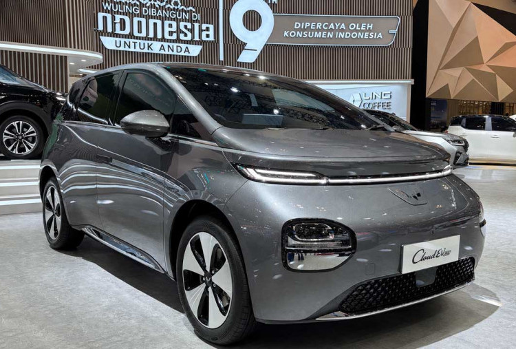 Wuling Memperkenalkan New Cloud EV SE Sebagai Varian Baru dari Medium Hatchback EV