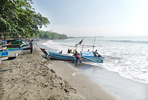 Siasat Nelayan Pangandaran di Masa Paceklik Panjang