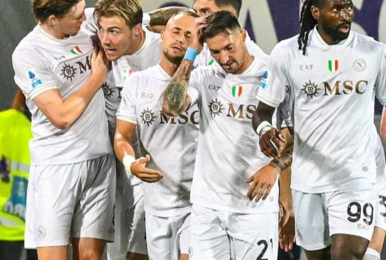 Fiorentina vs Napoli 1-3, Rasmus Hojlund Cetak Gol Debut!