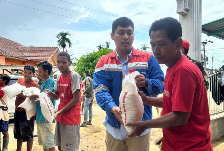 PHE Salurkan Bantuan Rp5,9 Miliar untuk Korban Bencana di Sumatera