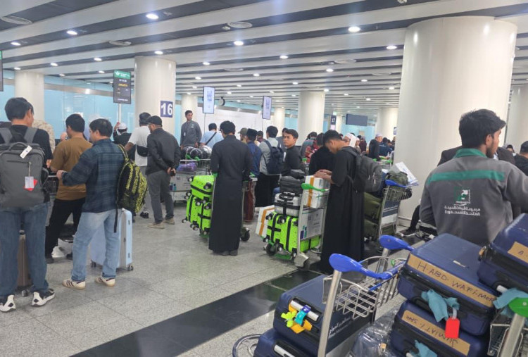 Kemenhaj Kawal Ketat Kepulangan 2.190 Jemaah Umrah di Tengah Gejolak Timur Tengah