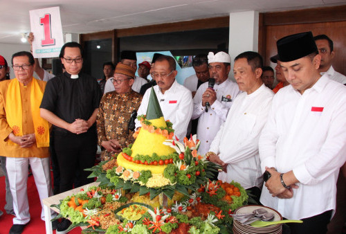 Eri Cahyadi-Armuji Resmikan Posko Pemenangan Usai Dapat Nomor Urut 1