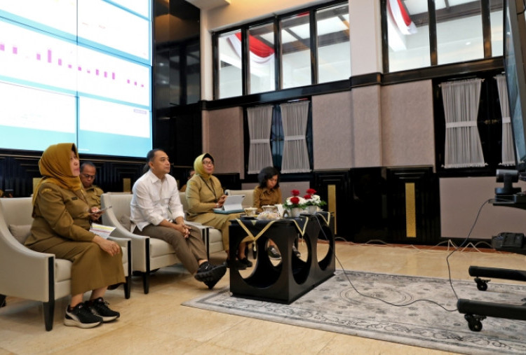 Belum Ada Keracunan MBG di Surabaya: Eri Cahyadi Bentuk Satgas, Wajibkan Sertifikat untuk Dapur