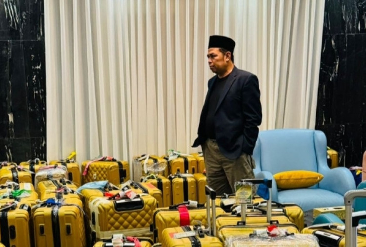 Pesawat Gagal Terbang dari Jeddah, Kemenhaj Pastikan Hak Ratusan Jemaah Umrah Terpenuhi