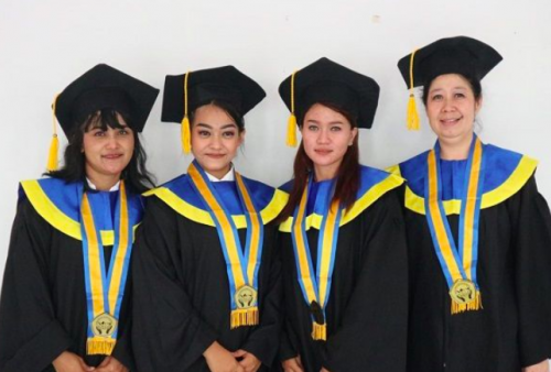 Warga Binaan Rutan Perempuan Surabaya Tuntaskan Kuliah Teologi di Balik Jeruji