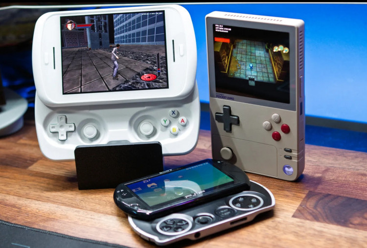 AYANEO Akan Hidupkan Kembali Desain Ikonik Xperia Play, Sliding Phone Gaming