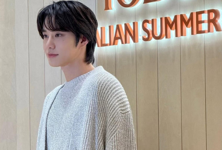Jungwoo NCT Tampil Memukau di Tod’s Italian Summer Pop-up Event di Seoul