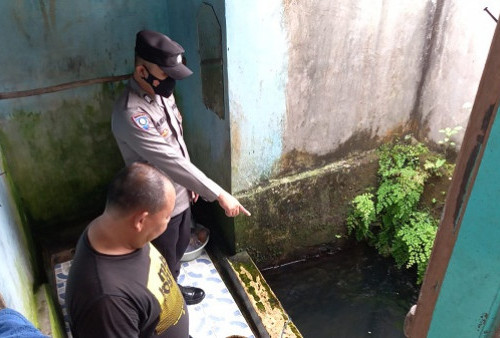 Detik-Detik Pria Lansia Warga Cipicung, Tasikmalaya Tenggelam di Sumur WC Umum, Istrinya Berderai Air Mata