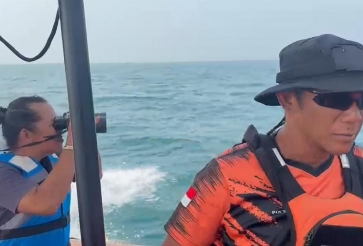 Operasi SAR Pencarian Rombongan Jurnalis di Selat Sunda Dilanjutkan