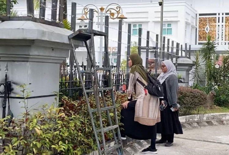 Pagar Kantor Gubernur Kaltim Dipasangi Kawat Berduri Sambut Rencana Aksi Demo 21 April