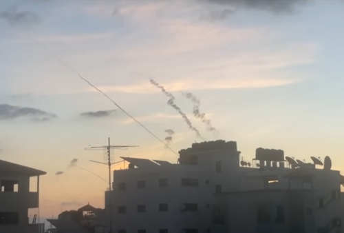 Hamas Lancarkan Operasi Badai Al-Aqsha, Tembakkan Roket dan Serbu Pemukiman Israel