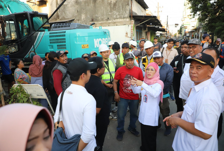 Surabaya Siap-siap Banjir Tahunan, Pemkot Kebut Proyek Drainase