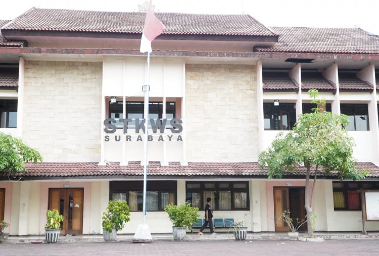 STKW dan Dua Dekade Perjuangan Meraih Status Negeri (4): Eksis dalam Bayang-Bayang Ketidakpastian