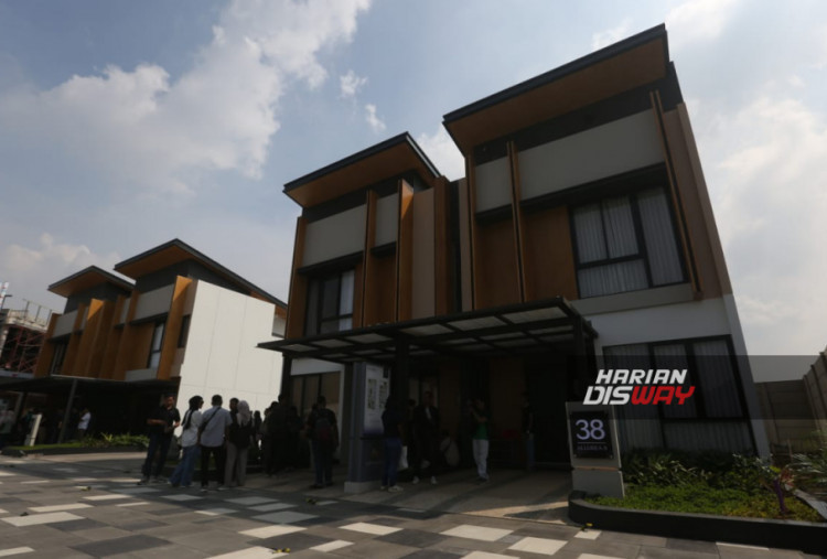 Dikembangkan di atas lahan 
seluas 1,100 Hektar dan berdampingan dengan Bandara Internasional Soekarno-Hatta, Asthara SKyfront City akan menjadi bagian penting guna mendukung mobilitas global dan mendongkrak 
pertumbuhan ekonomi Nasional.