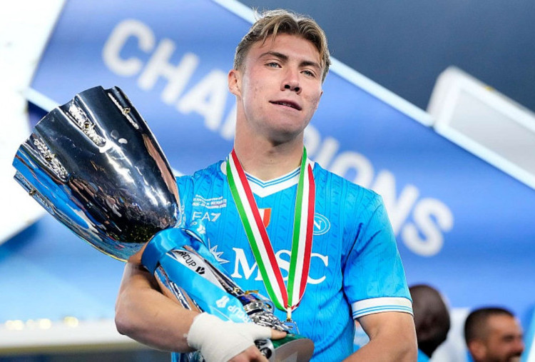 Napoli Juara Super Italia, Rasmus Hojlund Sindir Man United?