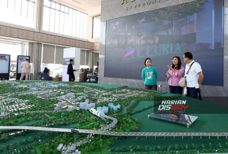 Salah satu proyek unggulan yang diluncurkan adalah cluster allurea, bagian dari super cluster the floritz. Kehadirannya langsung disambut antusias oleh masyarakat, terbukti dari habisnya seluruh unit penjualan tahap pertama yang dibuka pada Juni 2025. Menanggapi tingginya permintaan, CEO Asthara Skyfront City, Supardi Ang, menyampaikan bahwa allurea akan terus dikembangkan untuk memenuhi kebutuhan hunian strategis, nyaman, dan dapat diwariskan lintas generasi.