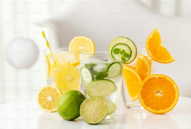 Infused Water, Minuman Kekinian yang Menyegarkan dan Menyehatkan