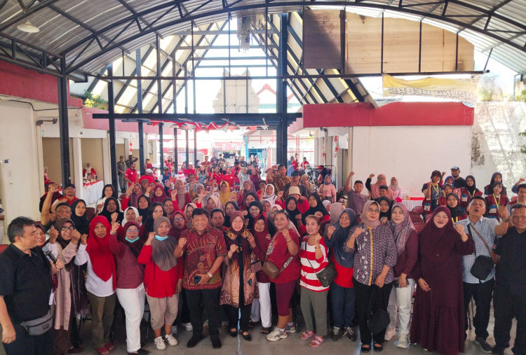 Risma dan Andreas Buka Peluang Ekspor UMKM Eks Lokalisasi Dolly