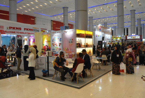 “Pameran Eastfood Indonesia kini menjadi Pameran Indonesia International Food Exhibition 2023 (IIFEX 2023) yang merupakan pameran yang tepat  untuk dihadiri oleh para pelaku bisnis di industri makanan dan minuman karena teknologi dan sains di industri ini sangat cepat berkembang' katanya saat sambutan.  (Syahrul Rozak Yahya)