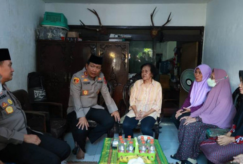 Jumat Curhat, Kapolda Jatim Sambangi Aspol Ketintang Surabaya