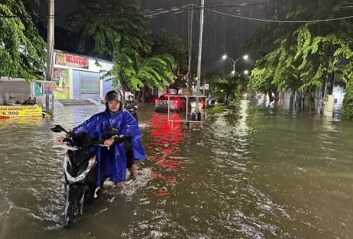 Cuaca Ekstrem Sebabkan Kota Semarang dan Sekitarnya Terendam Banjir