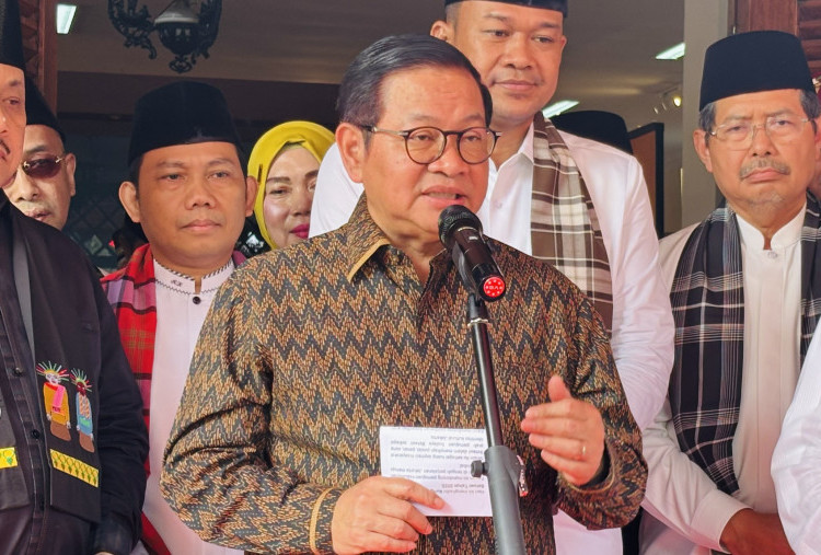 BMKG Prediksi Angin Kencang Landa Jakarta Sepekan ke Depan, Pramono Perintahkan Pangkas Pohon Tua