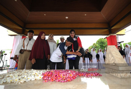 Momen ini menunjukkan betapa pentingnya perayaan Hari Musik Nasional dalam merayakan kekayaan budaya dan sejarah musik Indonesia serta mengenang jasa-jasa para tokoh seperti WR Supratman yang telah memberikan kontribusi besar bagi perkembangan musik di Indonesia. (Julian Romadhon/Harian Disway)