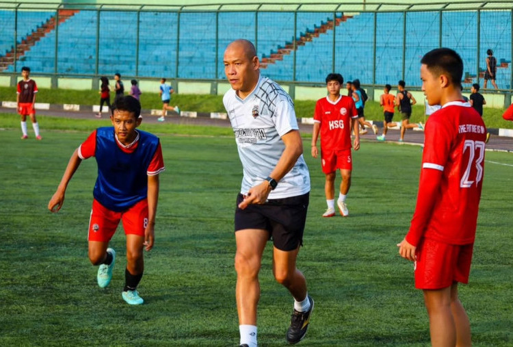 Generasi Baru Dibentuk: Nova Arianto Hajar Seleksi Awal Timnas U-20, Bintang Muda Utrecht Bikin Kesengsem