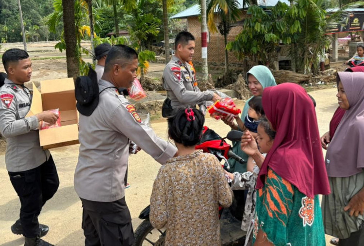 Pemulihan Pascabencana Padang Pariaman, Polri Fokus Kebutuhan Warga