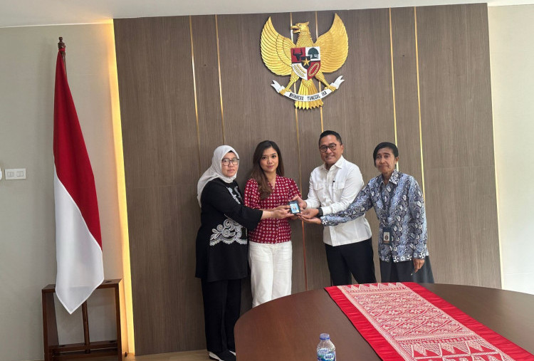 Istana Kembalikan Kartu Pers Wartawan CNN Usai Audiensi dengan Dewan Pers