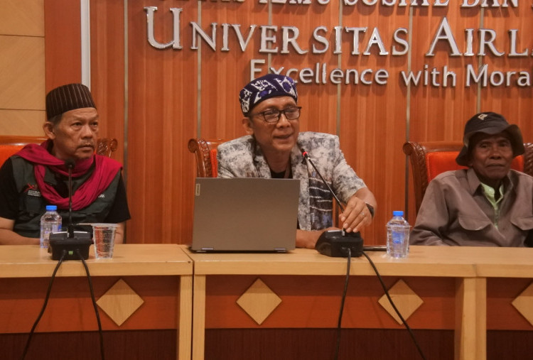 Menebus “Dosa” Industri: Dari Asap Pabrik Menjadi Jaminan Masa Depan Anak Cucu Bromo