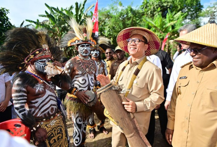 Mendes Yandri Berharap Petani Papua Sinergi dengan Kopdes Merah Putih