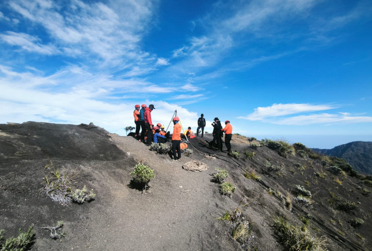 Tragedi Rinjani, Jenazah Juliana Marins Diterbangkan Malam Ini