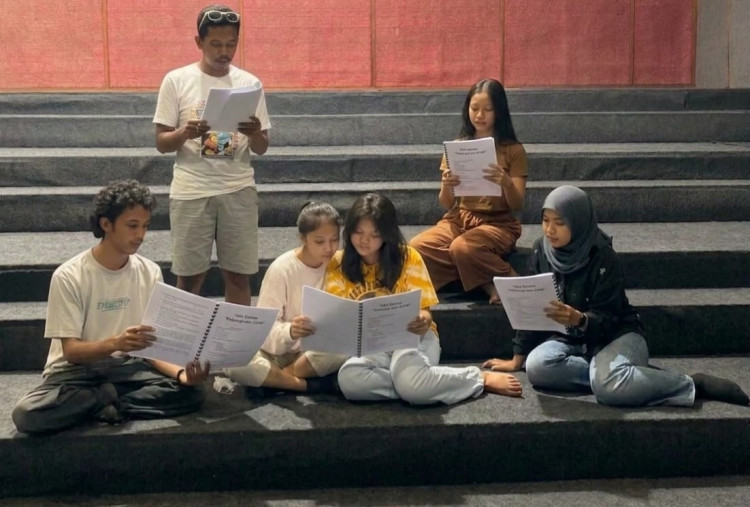 Dramatic Reading Landak du Hérisson Siap Tampil di IFI Surabaya, Ajak Penonton Menyelami Makna Kehidupan